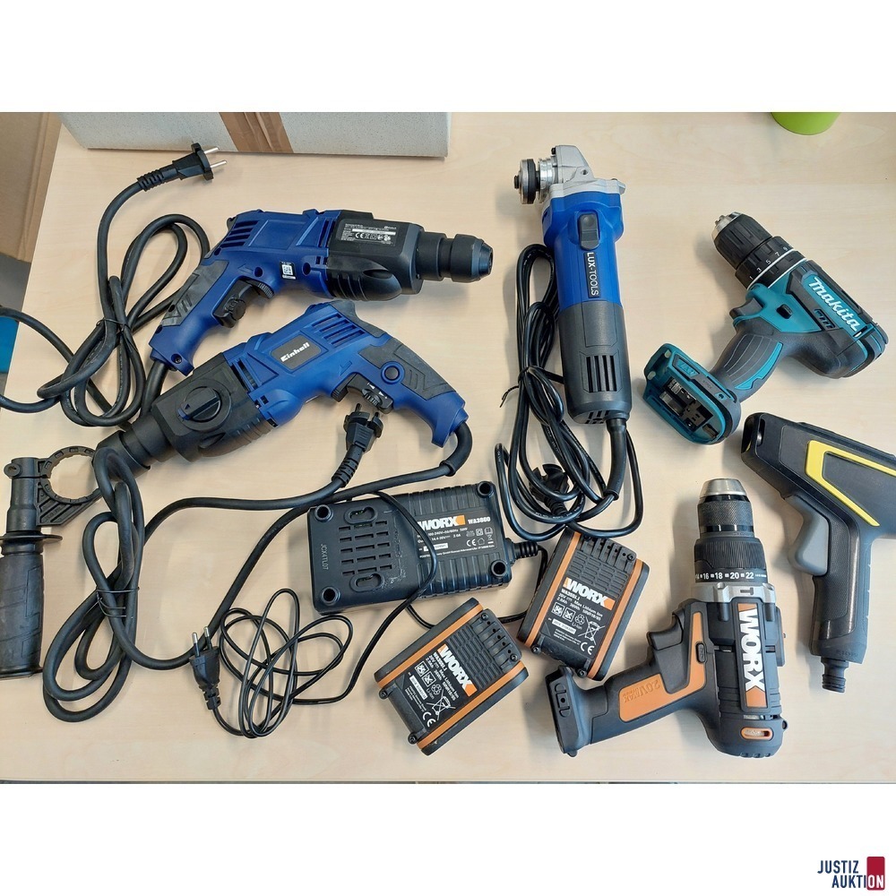 1 Akkuschrauber der Marke Worx WX372 u.a.