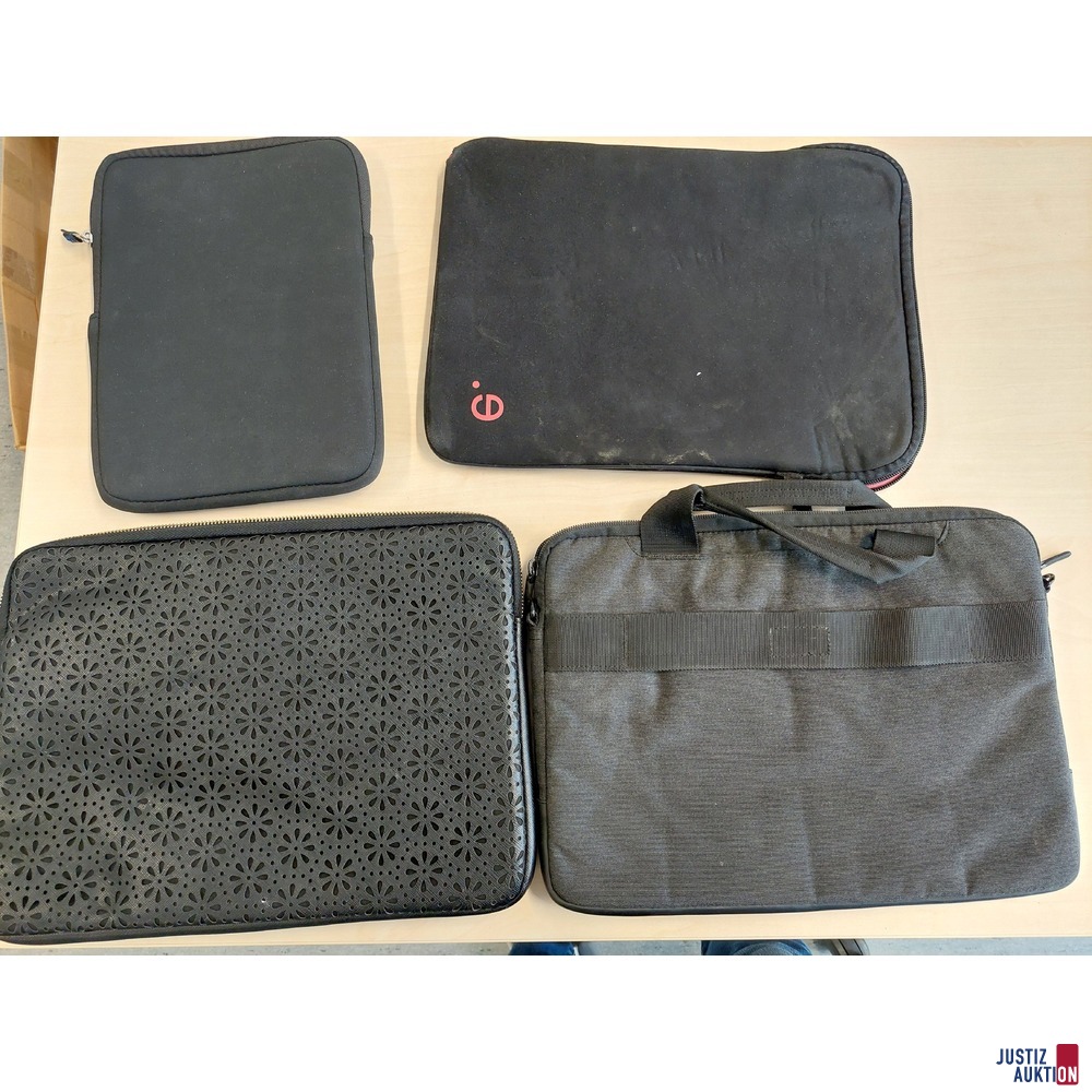 Diverse Laptop/iPad-Taschen gebraucht