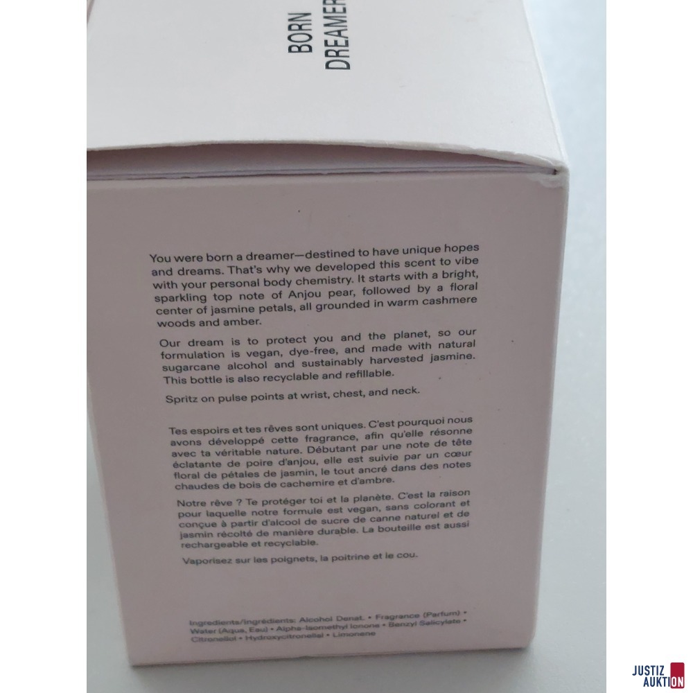 Eau de Toilette Spray der Marke Charli D`Amelio Born