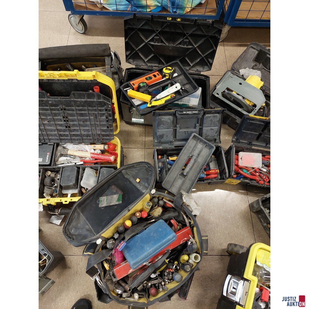 Konvolut an - Werkzeugboxen&comma; Werkzeugtaschen u&period;a&period;