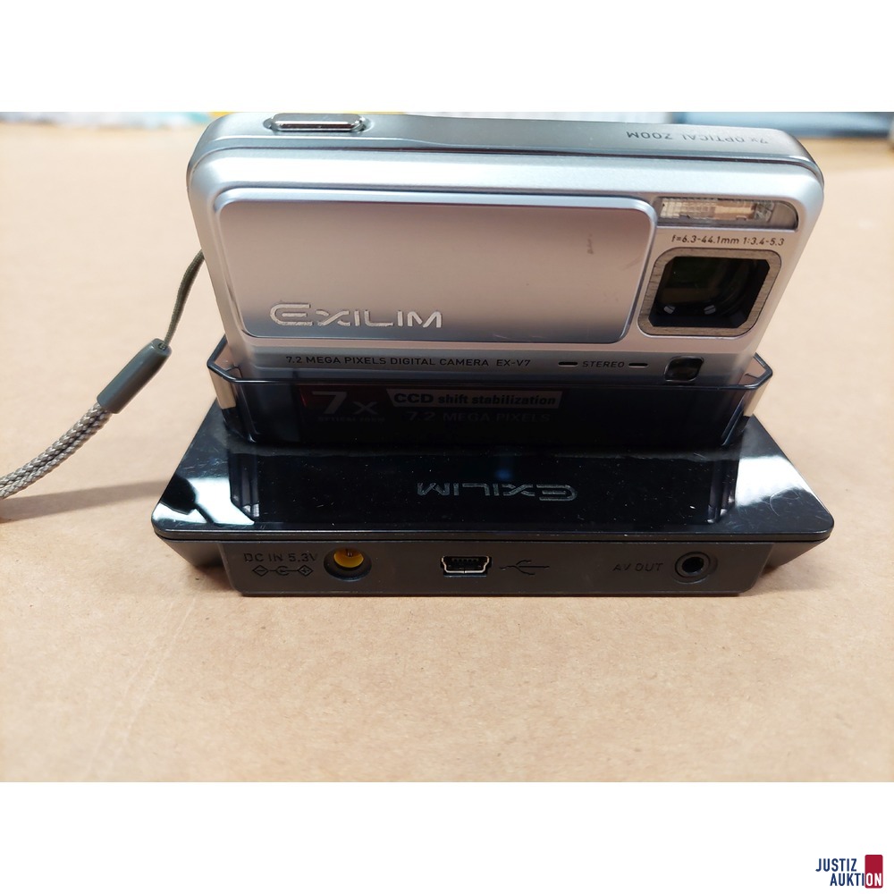 Digitalfotoapparat CASIO EXILIM 7 gebraucht/Gebrauchsspuren vorhanden