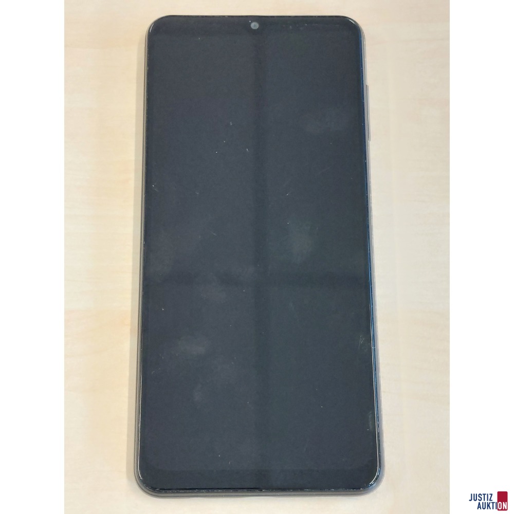 Handy der Marke Samsung Galaxy A12 - Modellnummer&colon; SM-A125F&sol;DSN