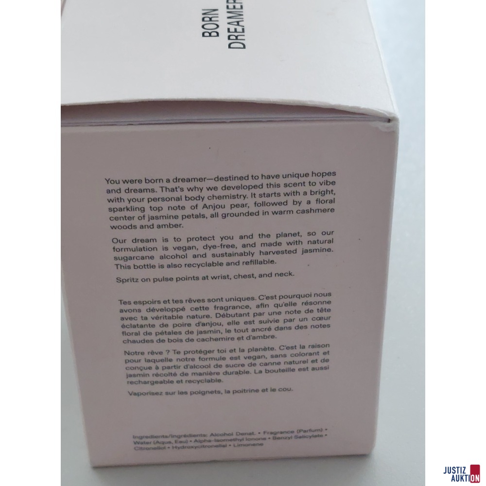 Eau de Toilette Spray der Marke Charli D`Amelio Born