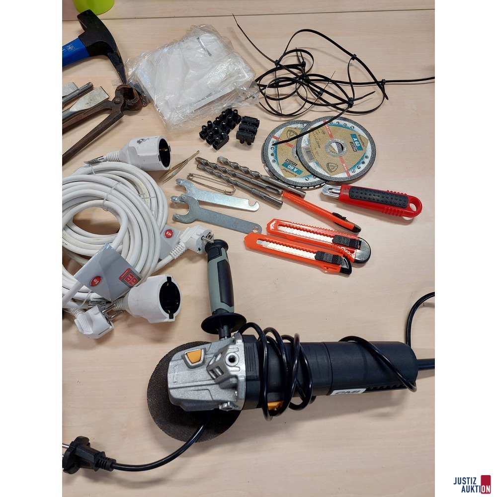 Konvolut bestehend aus diversem Werkzeug