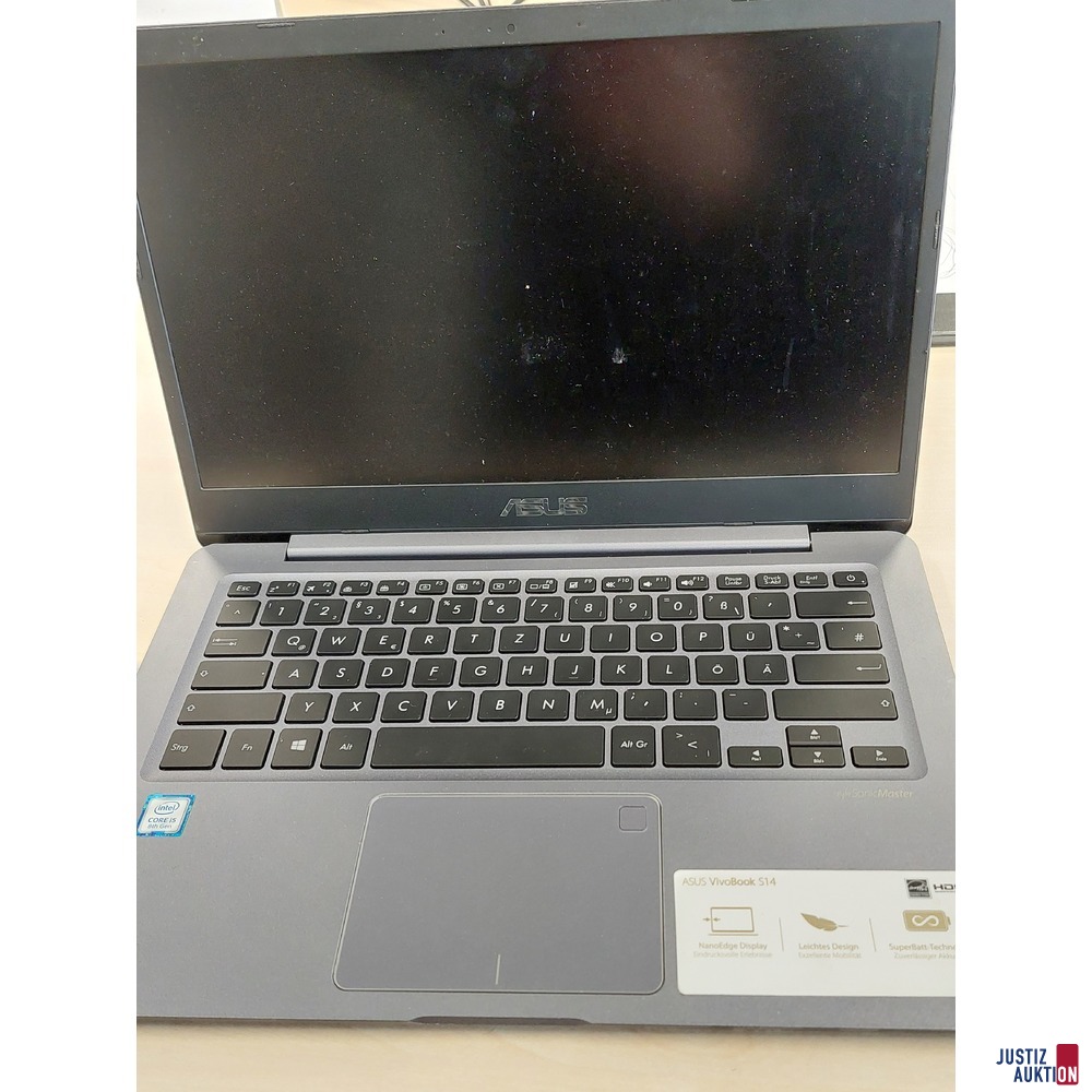 Notebook PC der Marke Asus Model: K406U u.a.
