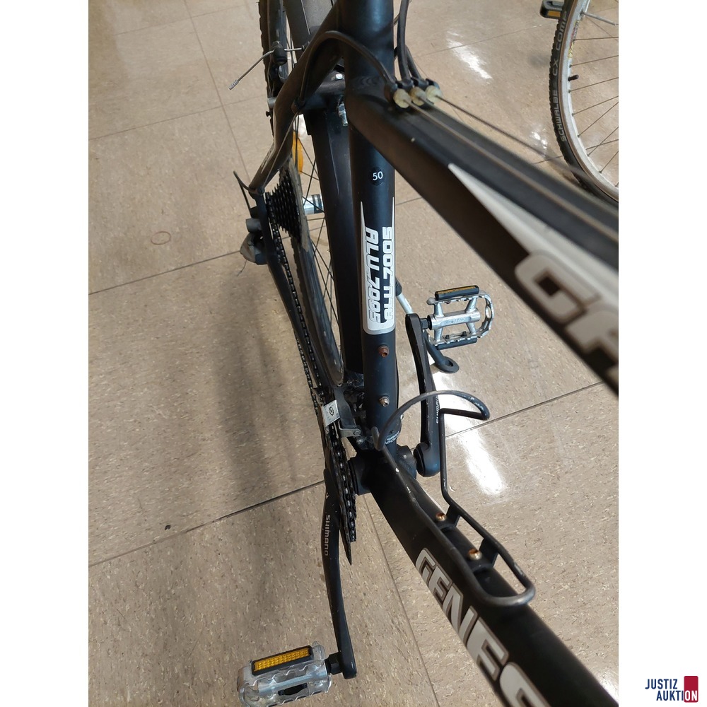 Fahrrad der Marke Genesis – Gamma Alu 7005