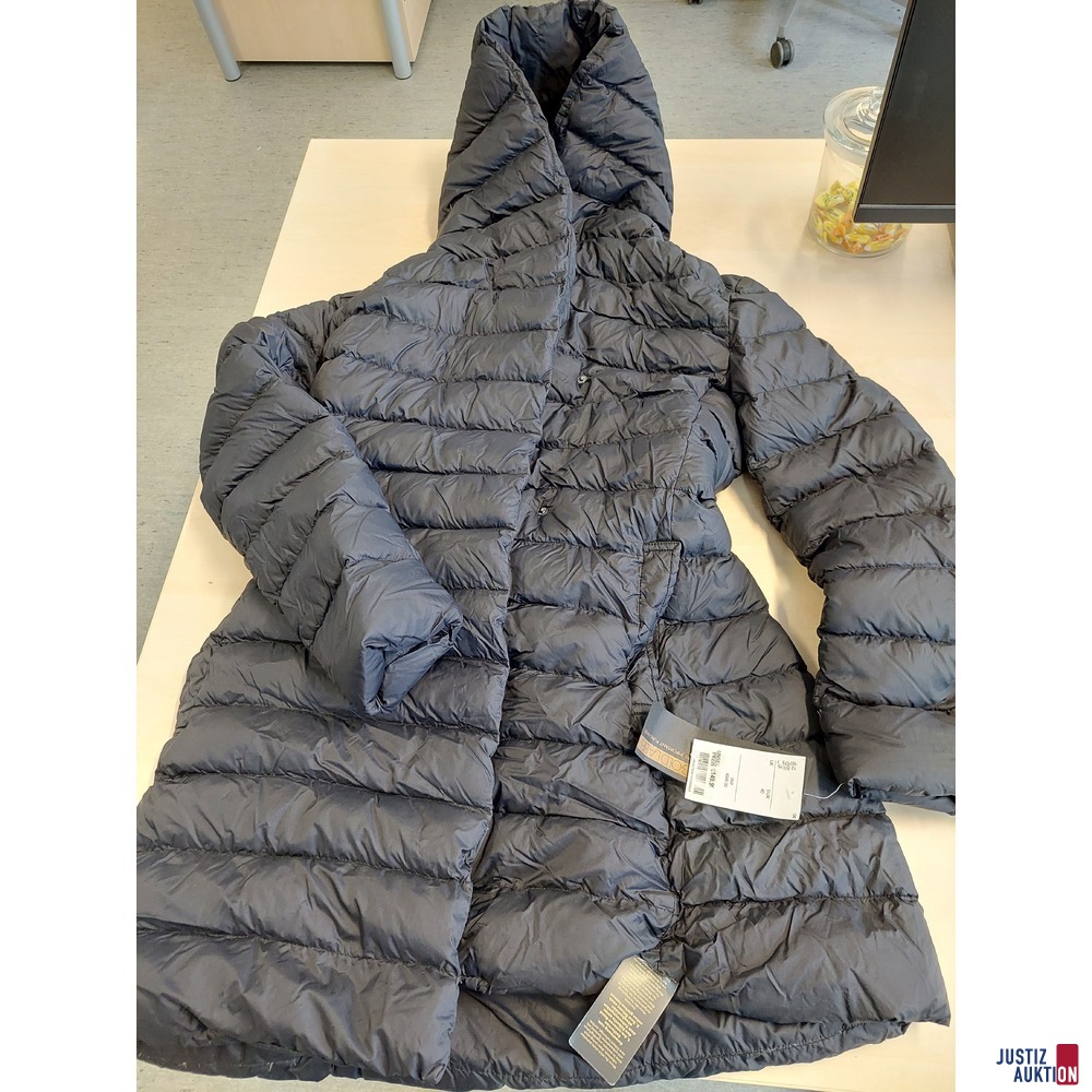 Damendaunenjacke der Marke Lawrence Grey Größe 40