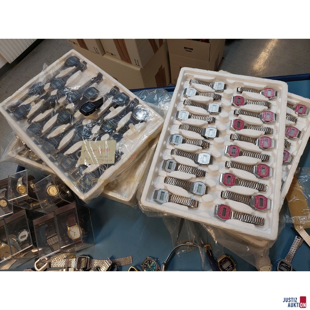 Konvolut bestehend aus Armbanduhren u&period;a&period;