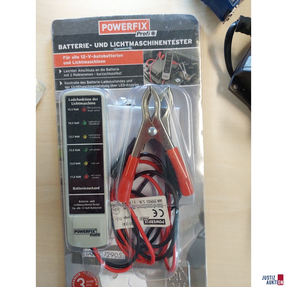 Taschenlampe u.a.