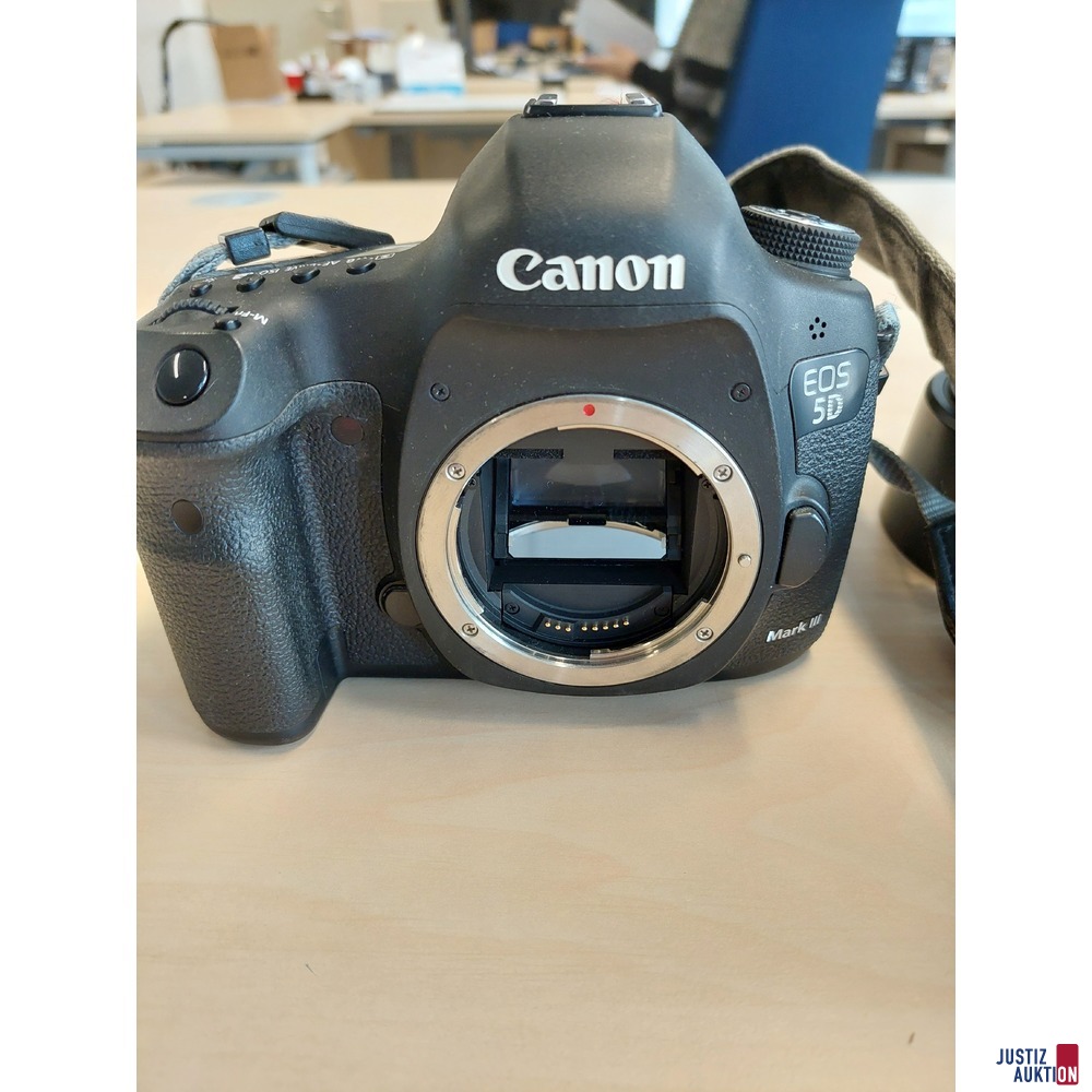 Spiegelreflexkamera der Marke Canon DS126321 EOS 5D
