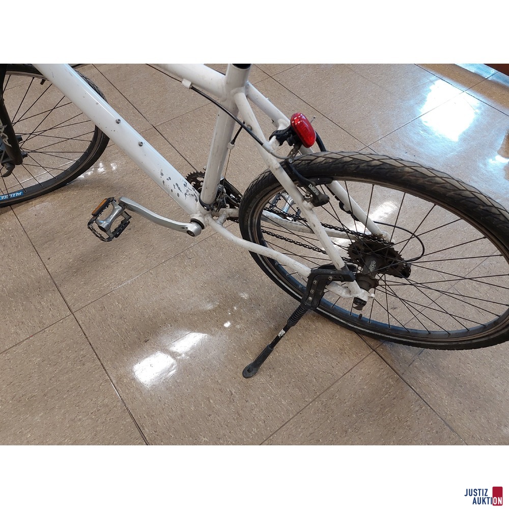 Fahrrad der Marke Axel