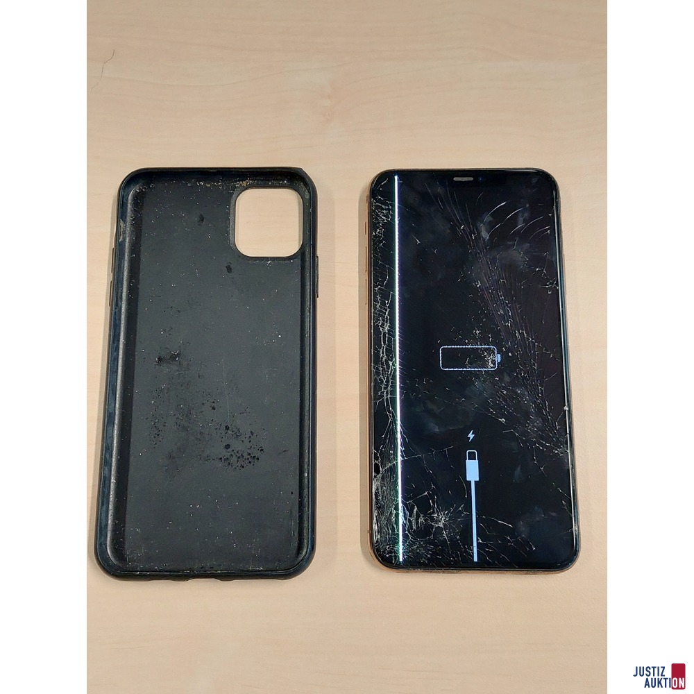 Handy der Marke iPhone 11 Pro Max gebraucht/Gebrauchsspuren vorhanden