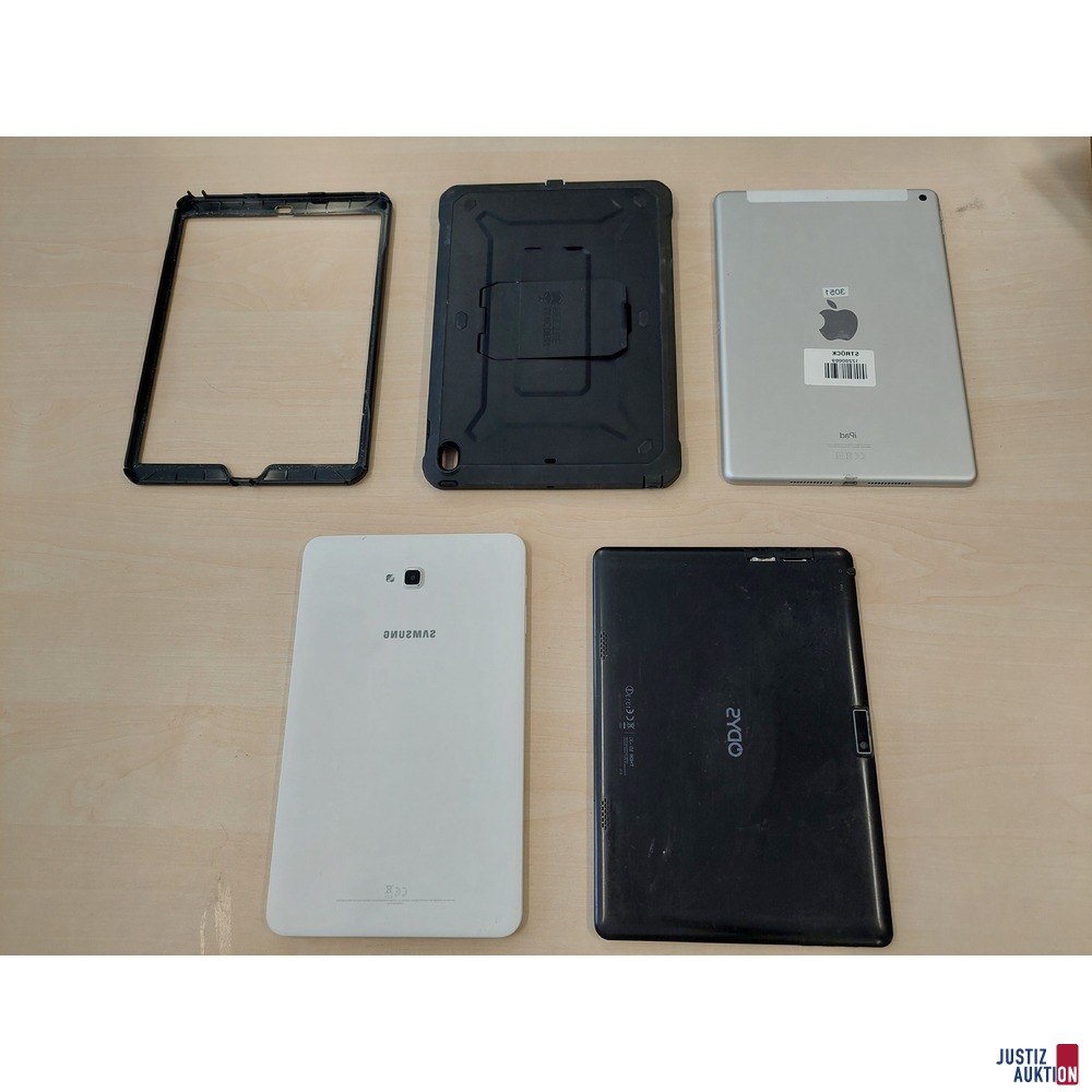 iPad der Marke Apple Model&colon; A2429 Display u&period;a&period;