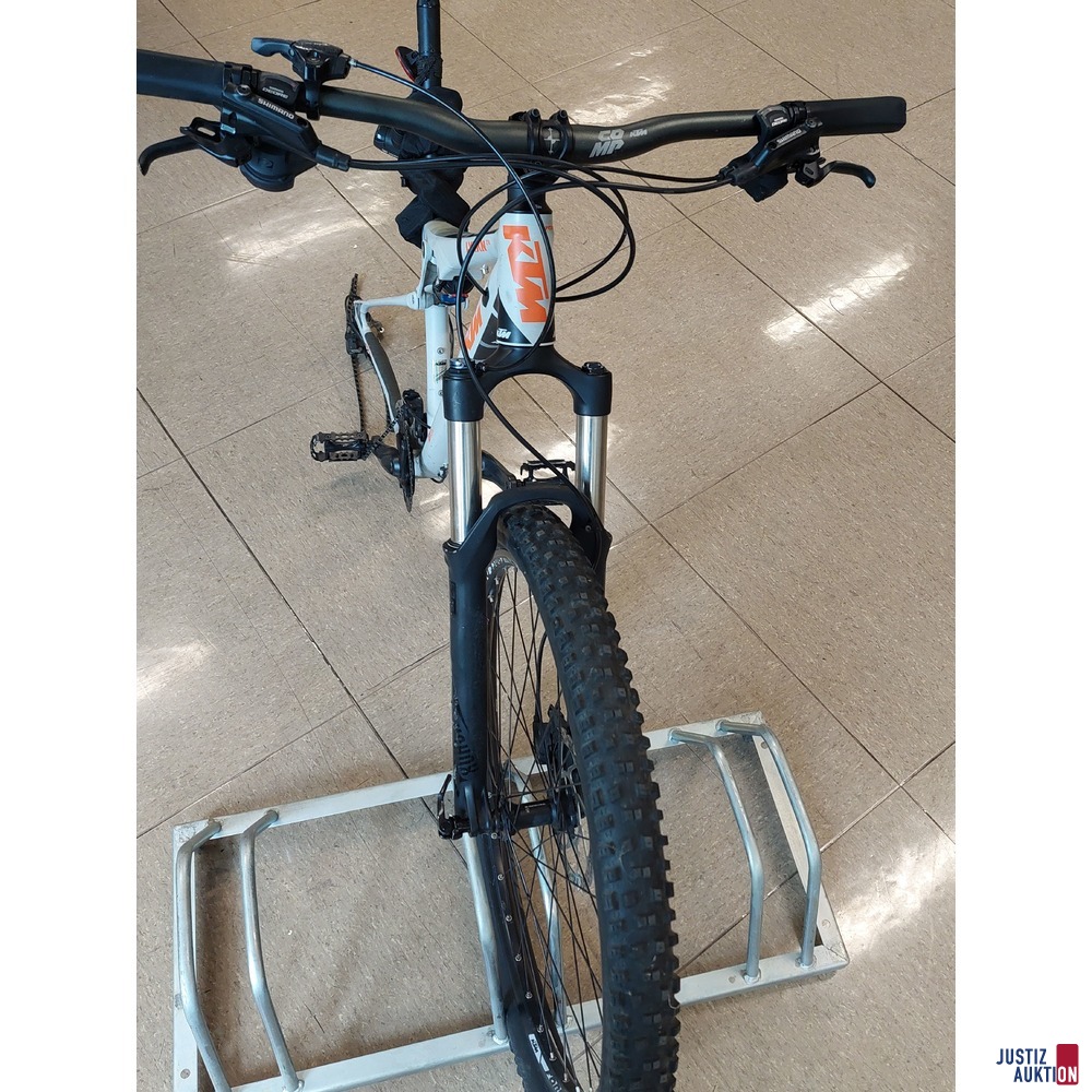 Fahrrad der Marke KTM Lycan 27,5“