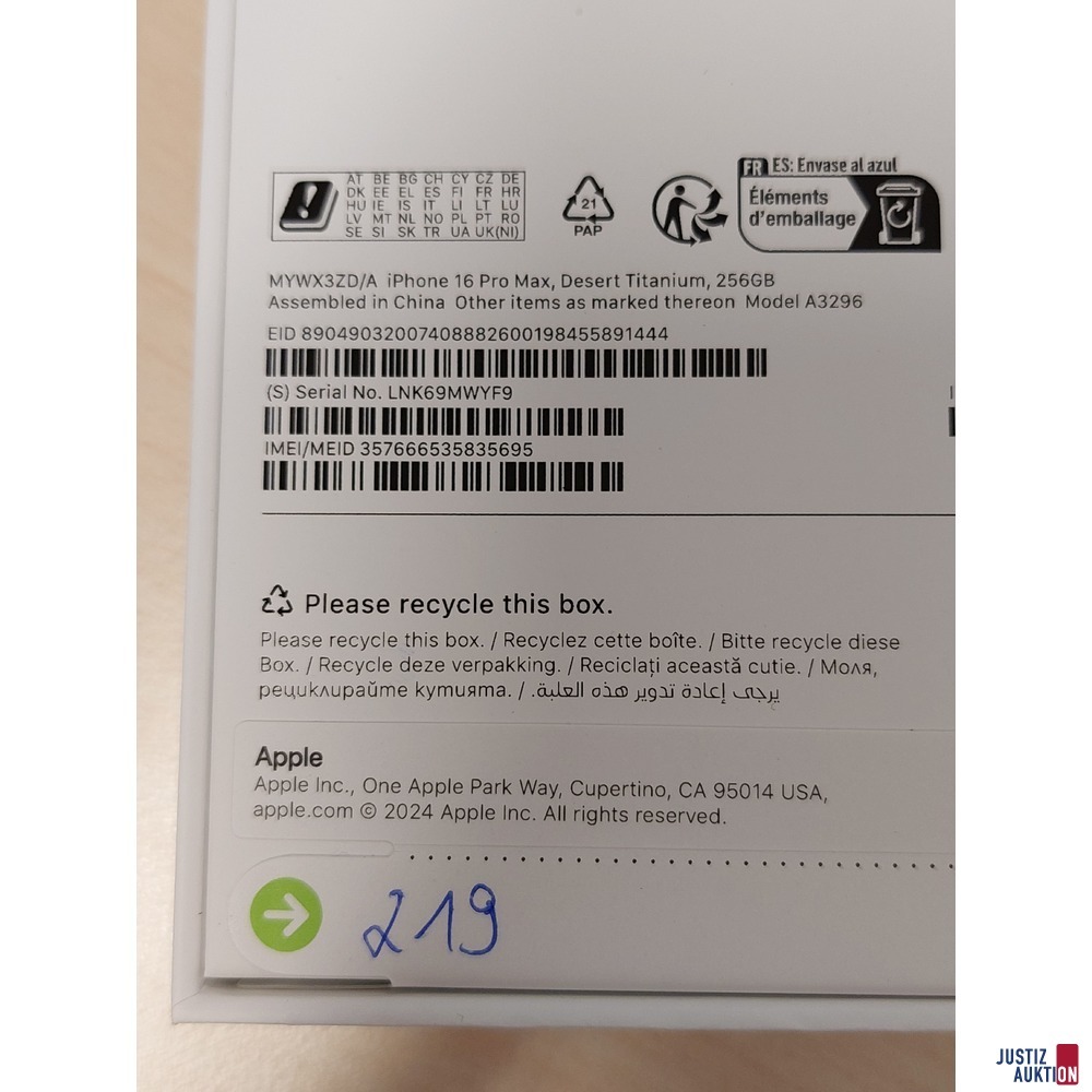Handy der Marke Apple iPhone 16 Pro Max Desert Titanium&comma; 256GB