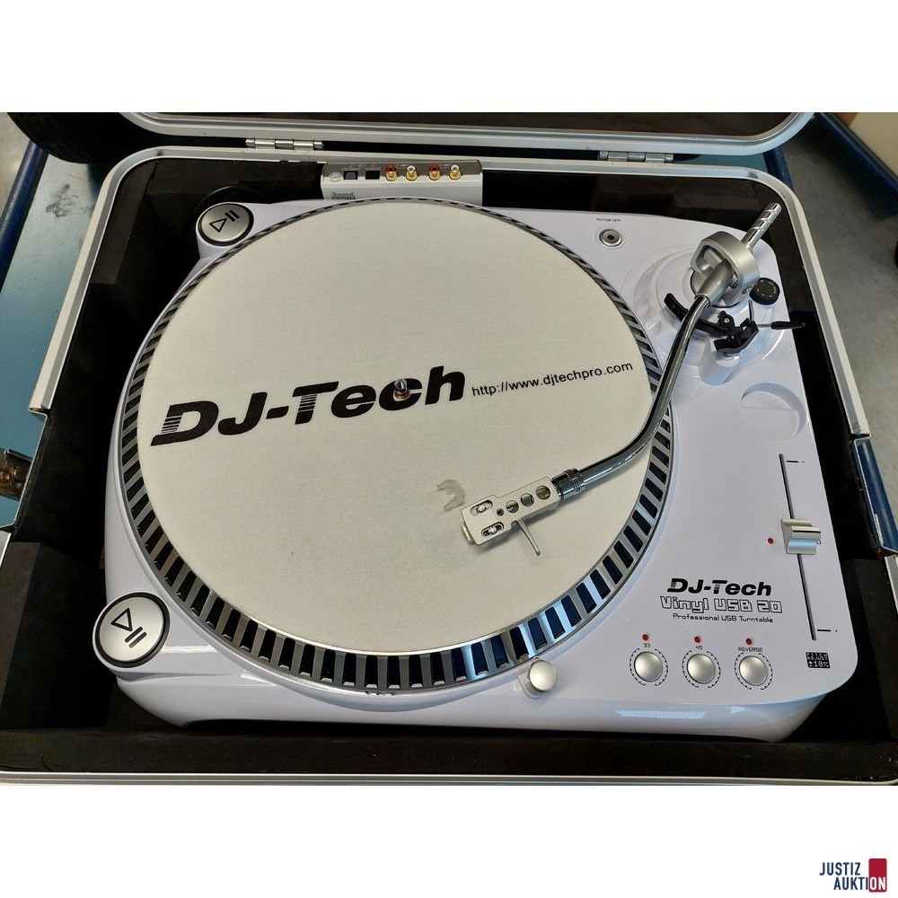 Plattenspieler der Marke DJ Tech Vinyl USB 20