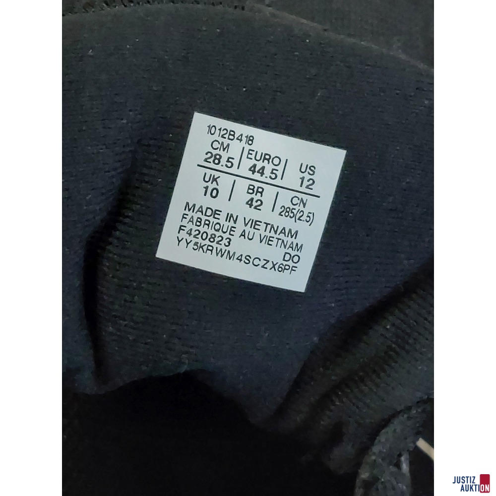 Nassrasierer der Marke Gilette Blue 3 Value Pack u.a.