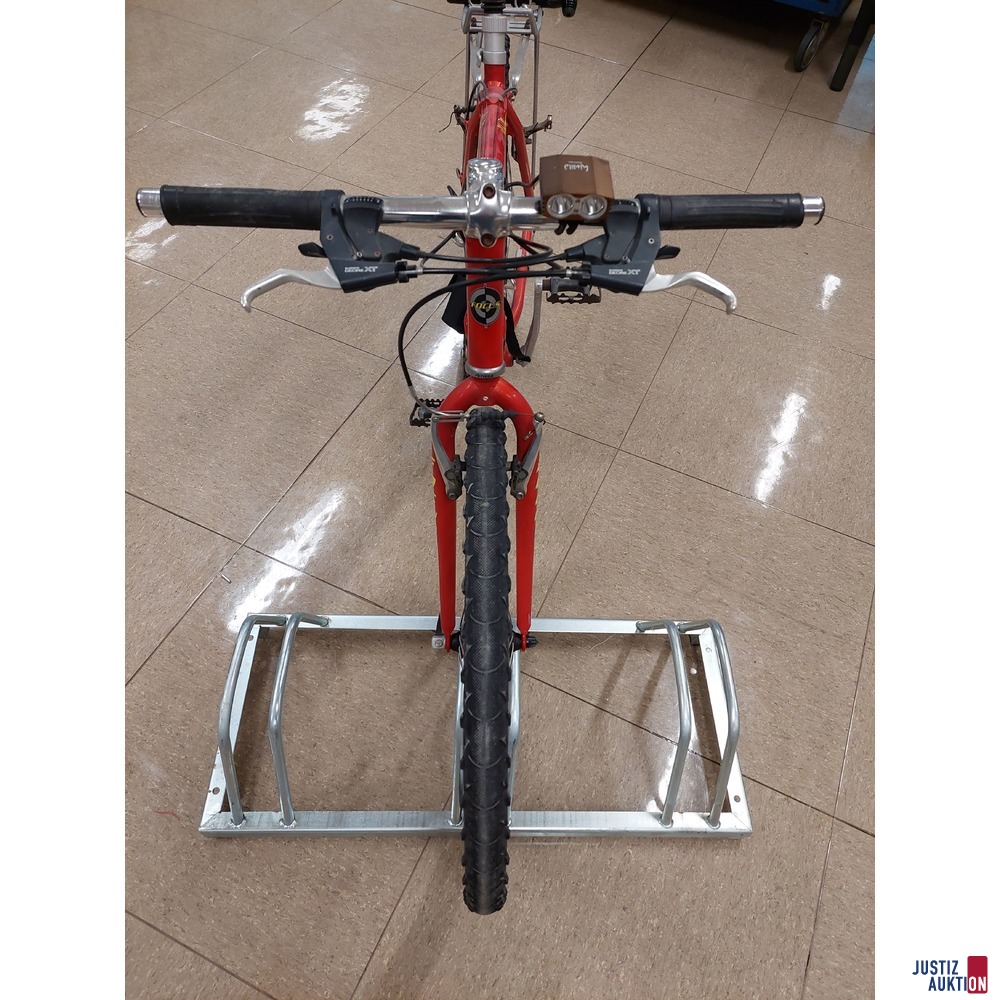 Herrenmountainbike der Marke Focus – Mike Kluge