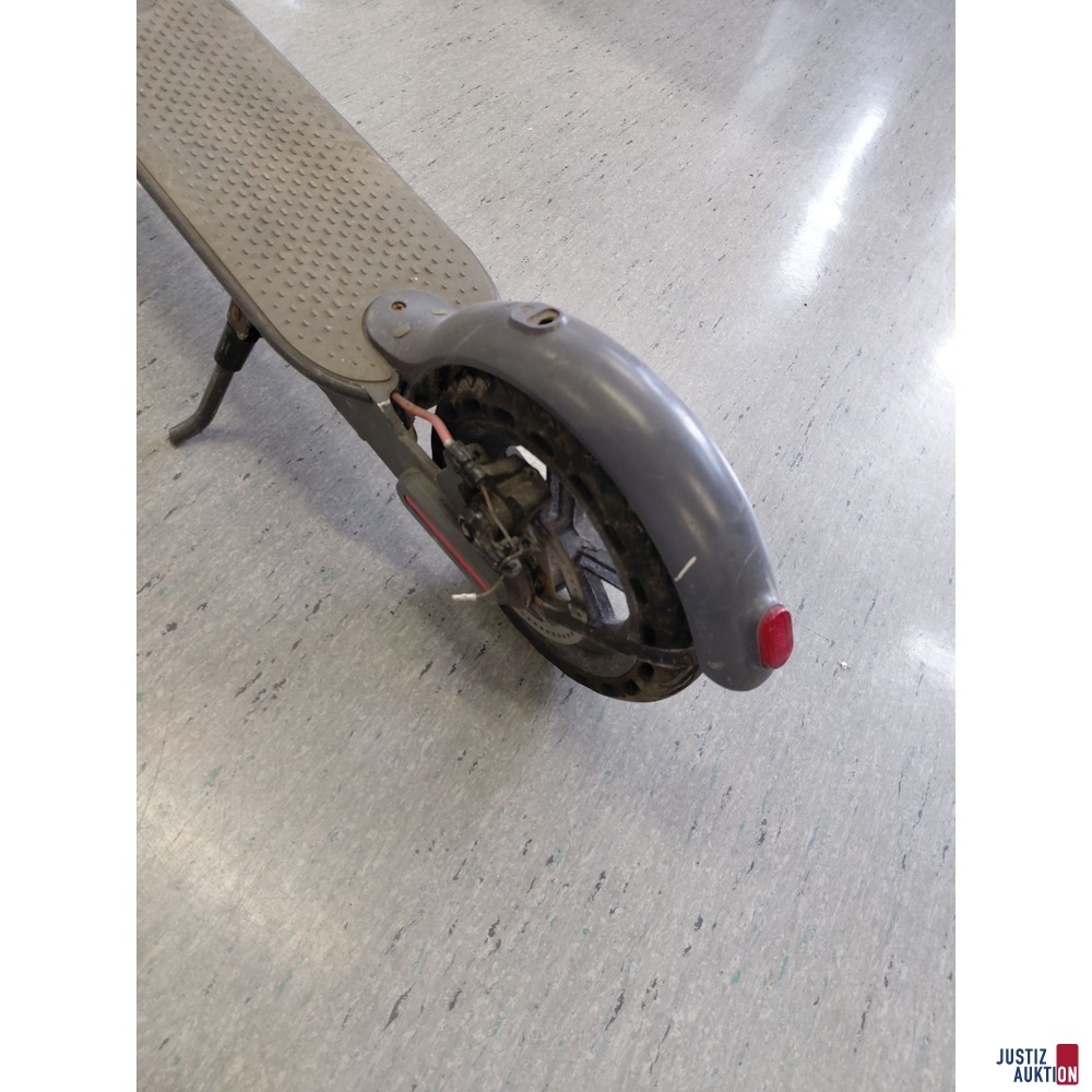 E-Scooter Marke unbekannt