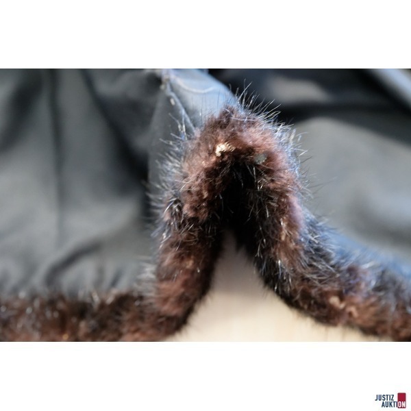 Nerzmantel mit dem Monogramm&colon; PS