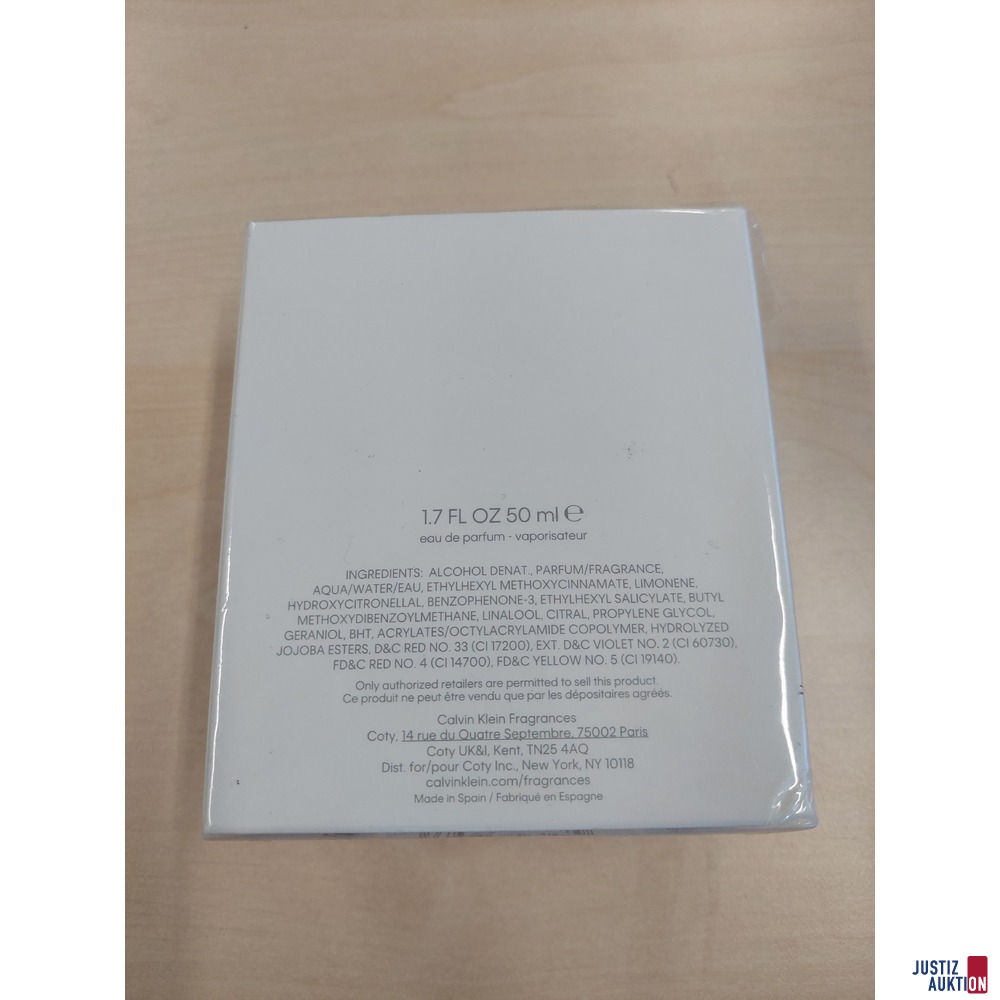 Eau de Parfum der Marke Calvin Klein Woman 50 ml in Originalverpackung &lpar;Folie besch&auml;digt&rpar; - NEU