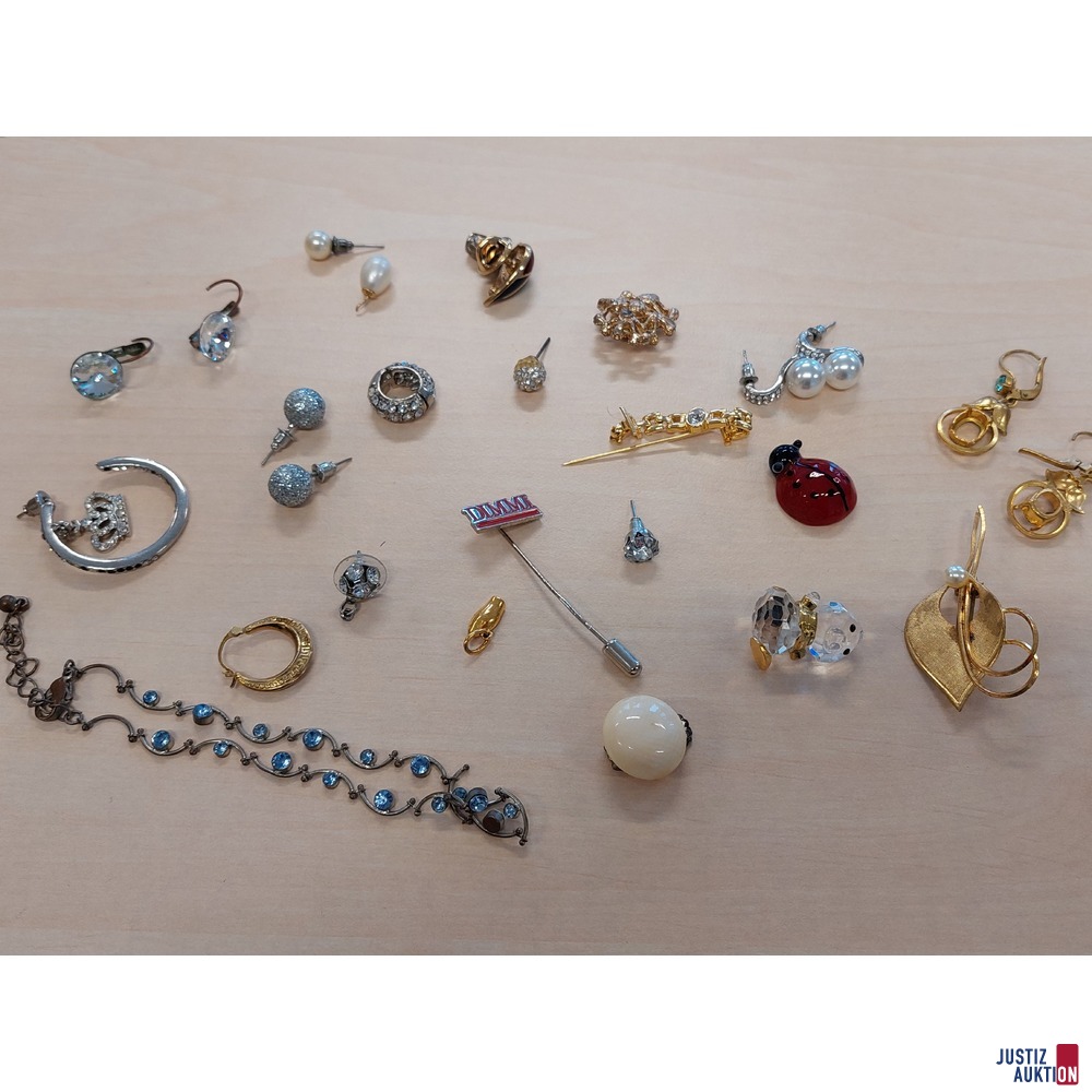Diverser Modeschmuck