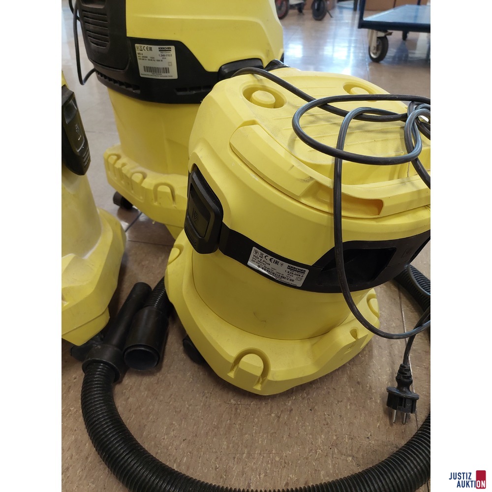 3 Nass-Trockensauger der Marke K&auml;rcher