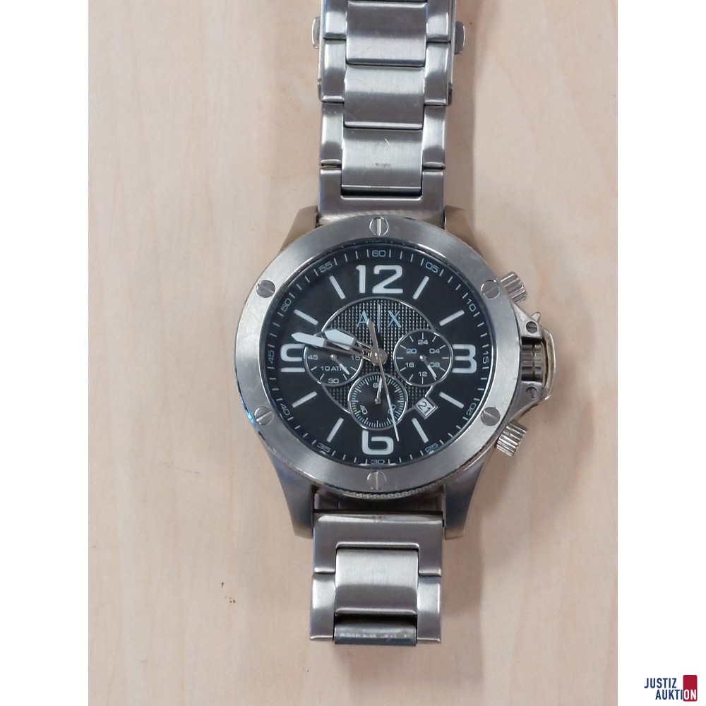 Herrenarmbanduhr der Marke Armani Exchange