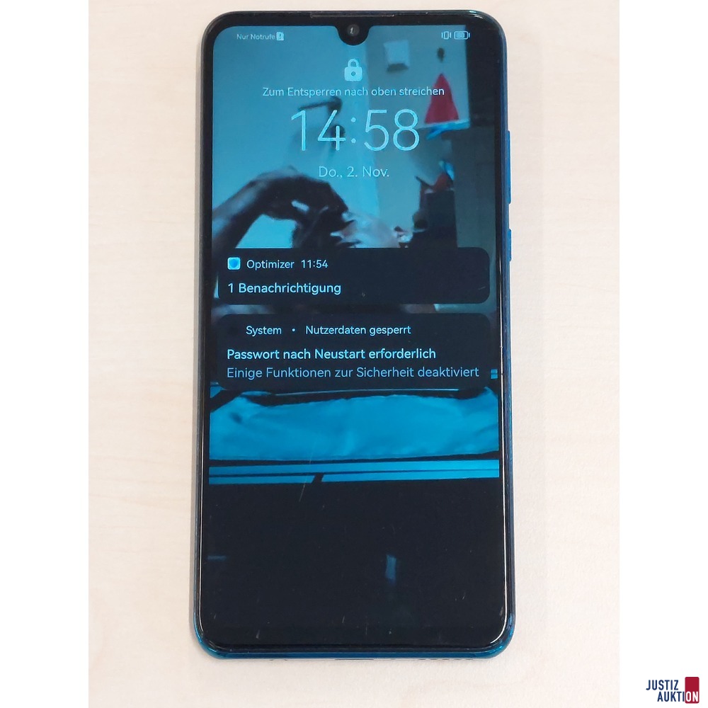 Handy der Marke Huawei P30 Lite gebraucht/Gebrauchsspuren vorhanden