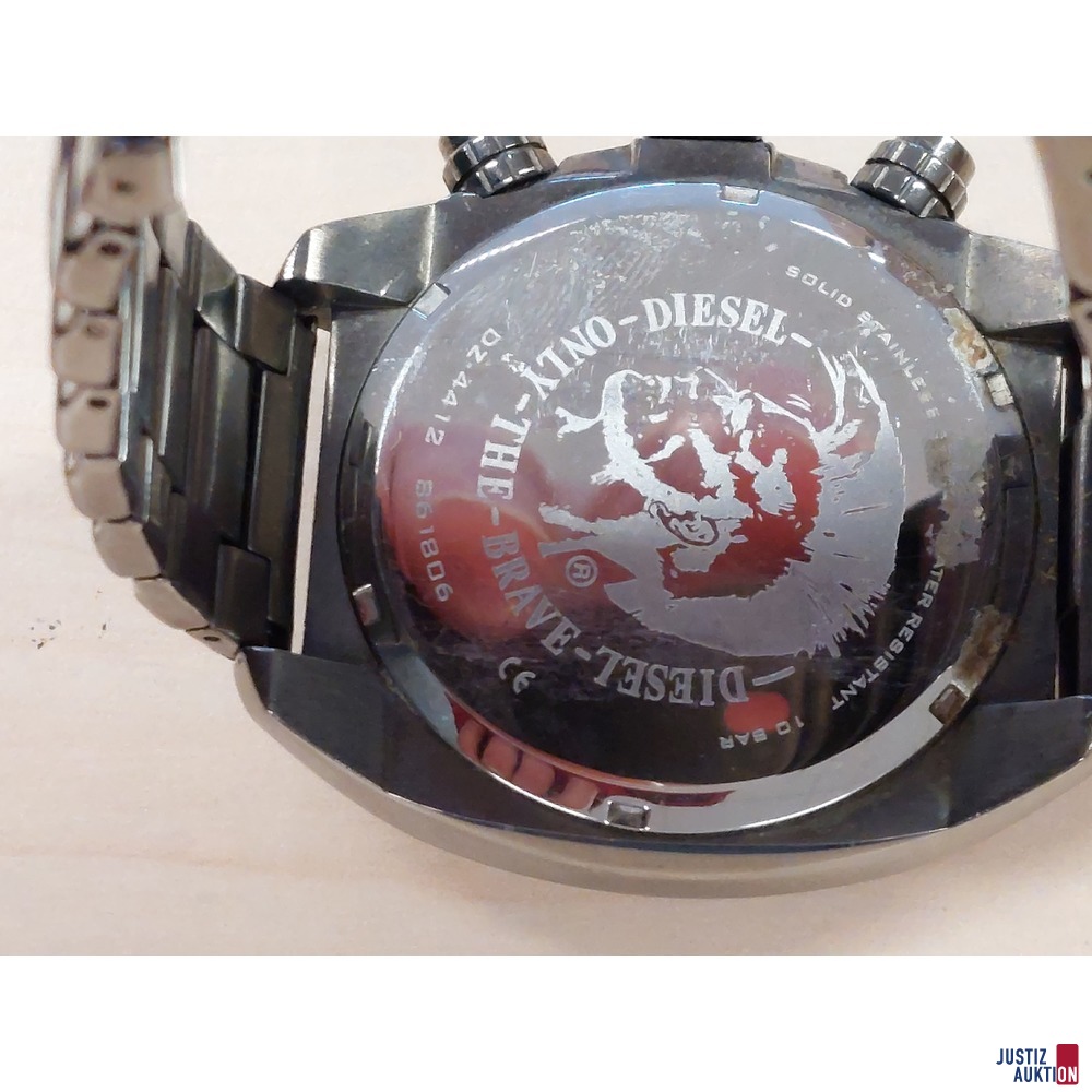 Herrenarmbanduhr der Marke Diesel - Overflow