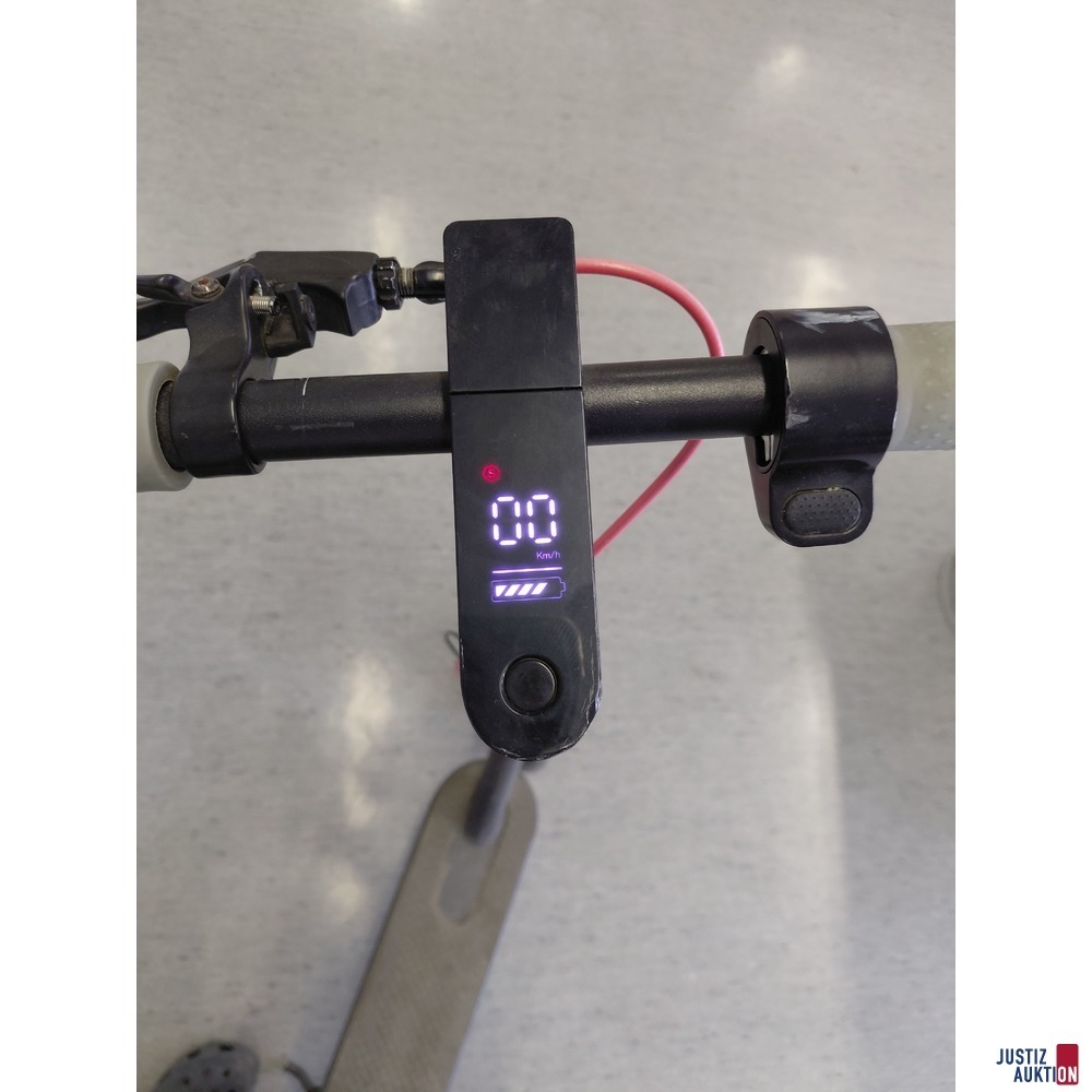 E-Scooter Marke unbekannt