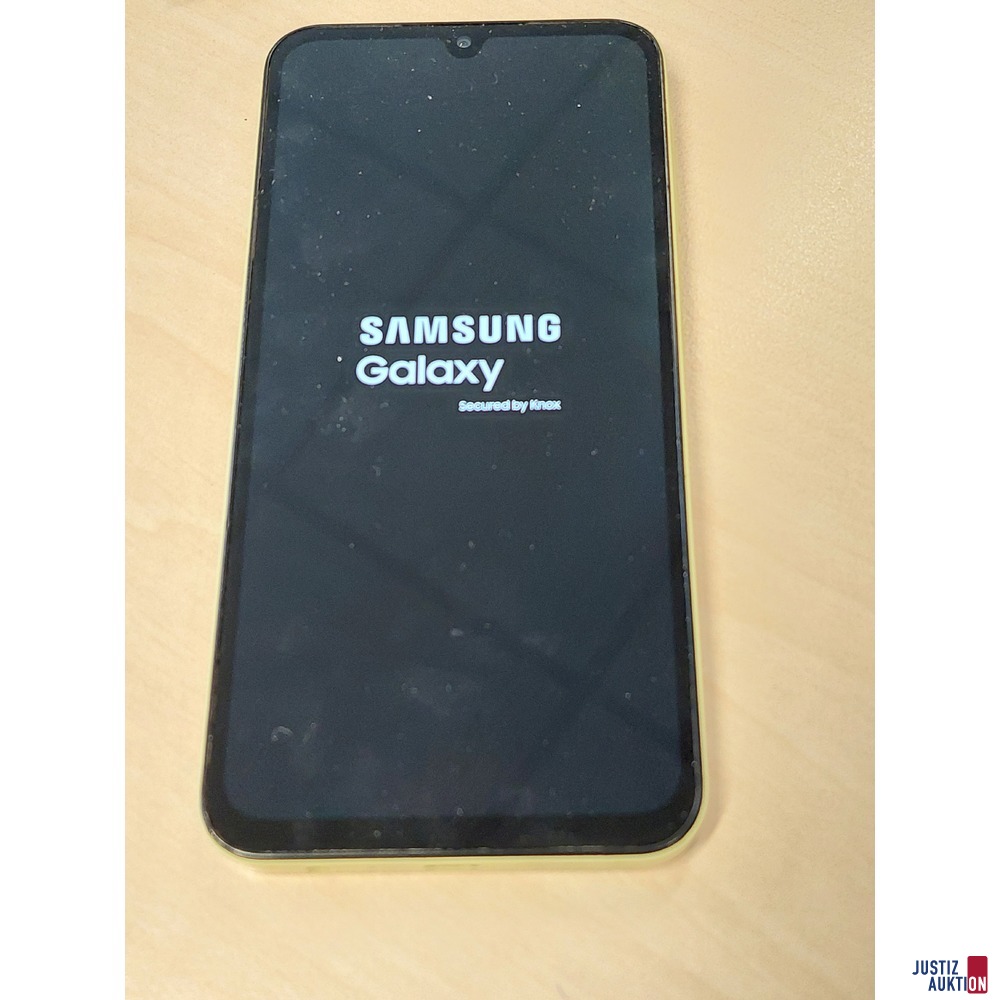 Handy der Marke Samsung Galaxy A 15