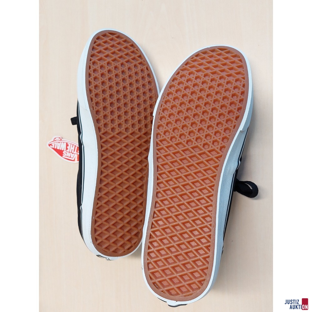 Herren Sneakers der Marke Vans Größe 46 NEU