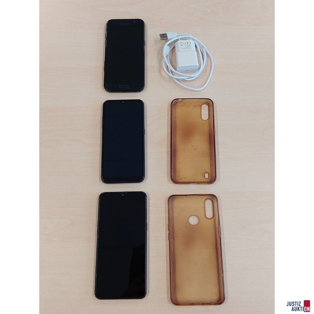 Handy der Marke Samsung Galaxy A01 Model: SM-A015F
