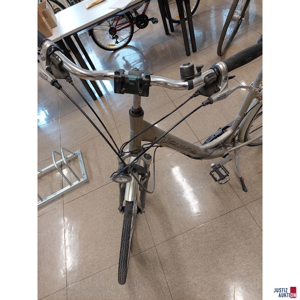 Fahrrad der Marke Venice