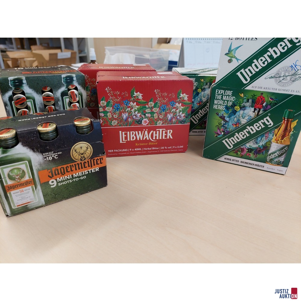 Konvolut an Magenbitter-Schn&auml;pse