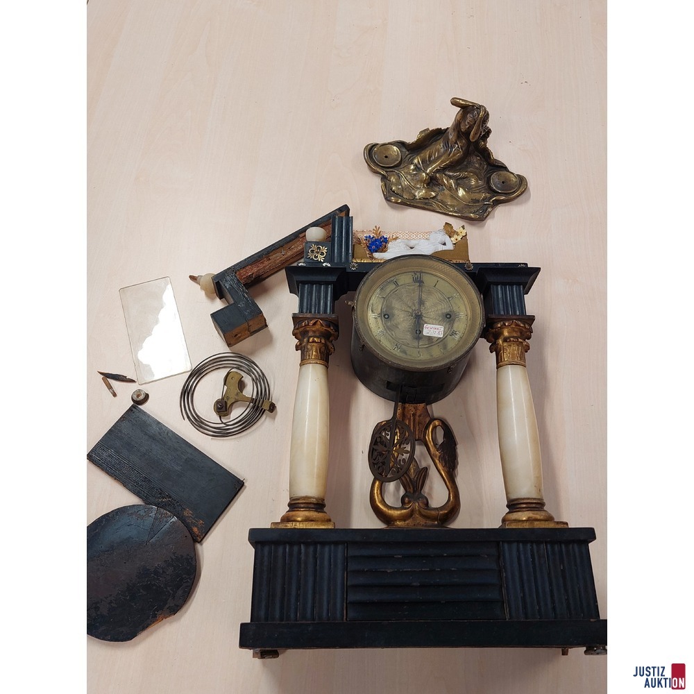 Beidermeier Portal Uhr