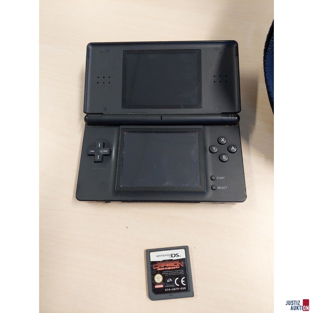 Nintendo DS Lite inkl. einem Spiel u.a.