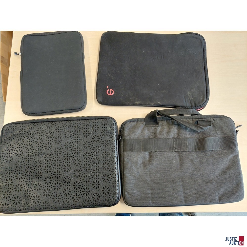 Diverse Laptop/iPad-Taschen gebraucht