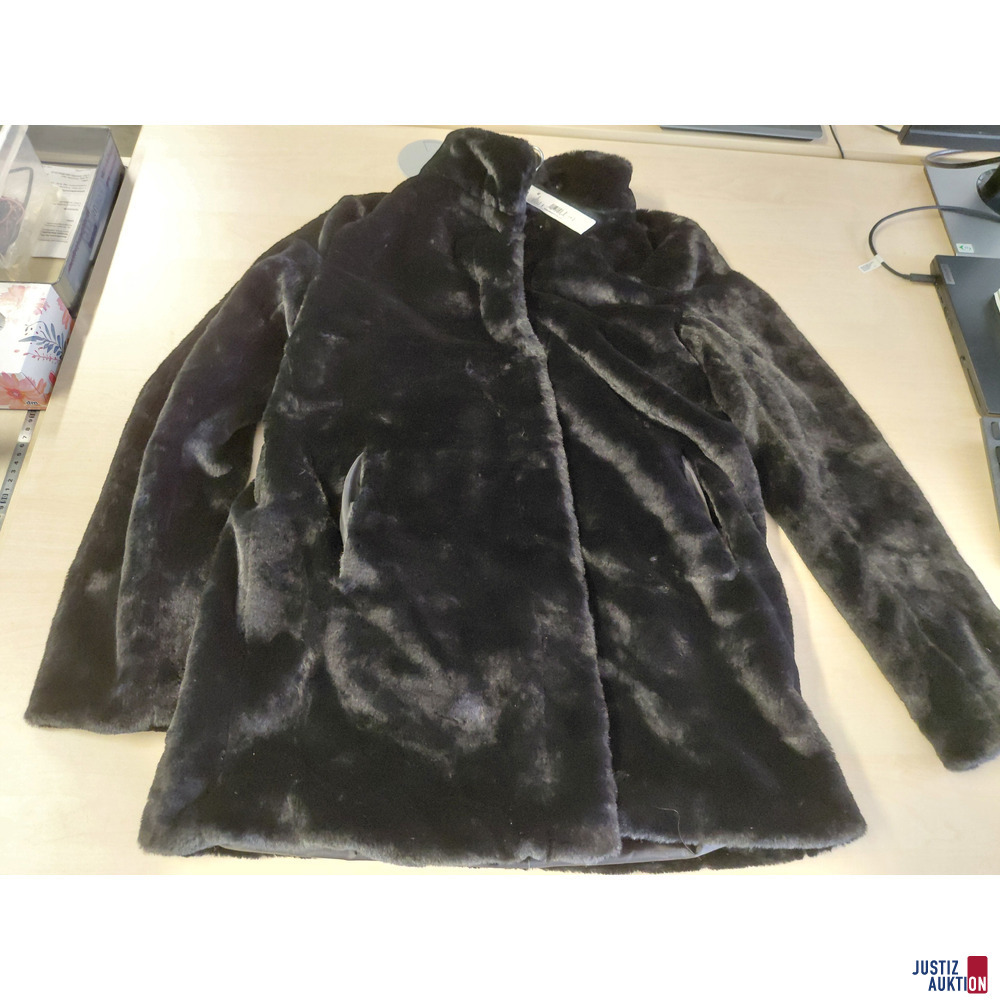 Kunstpelzkurzmantel schwarz Gr&period; M
