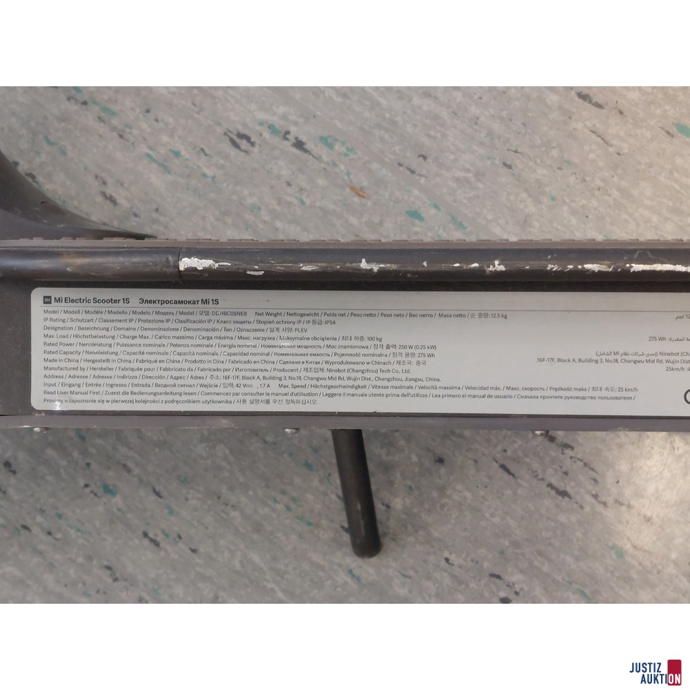 E-Scooter der Marke Mi 1S