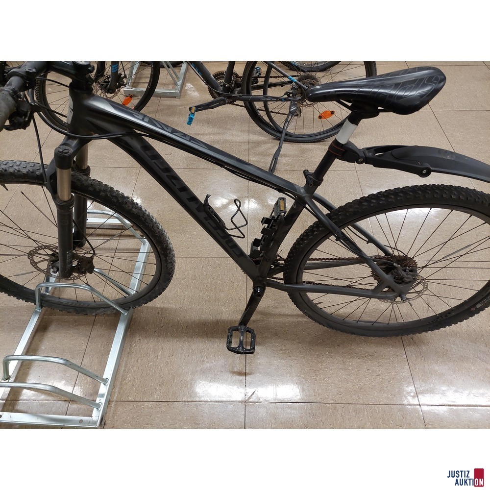 Fahrrad der Marke Specialized - Crane