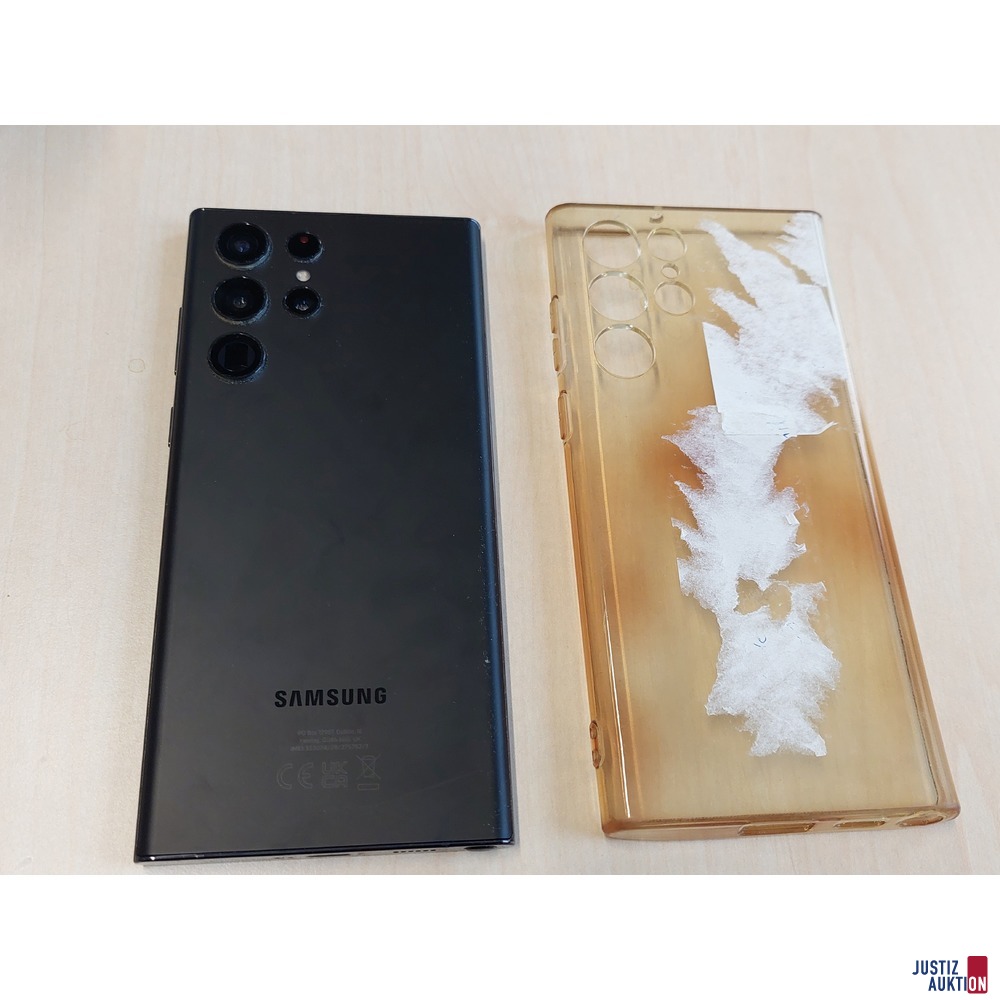 Handy der Marke Samsung Galaxy S22 Ultra 5G - Model&colon; SM-S908B