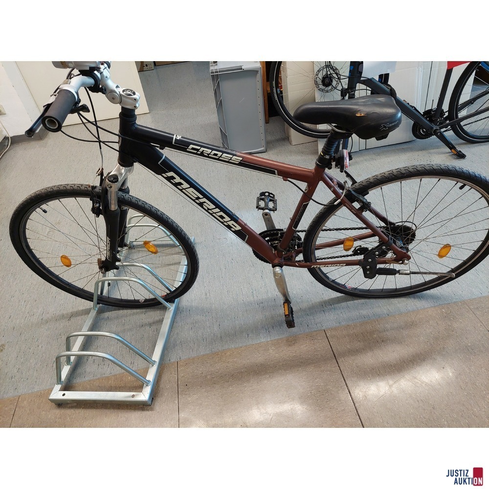 Fahrrad der Marke Merida Cross