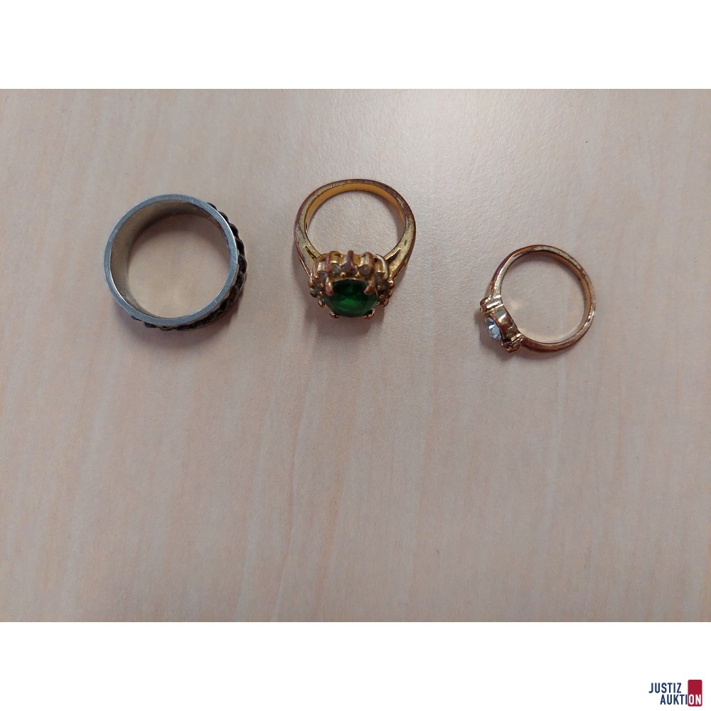 Konvolut an Modeschmuckringen