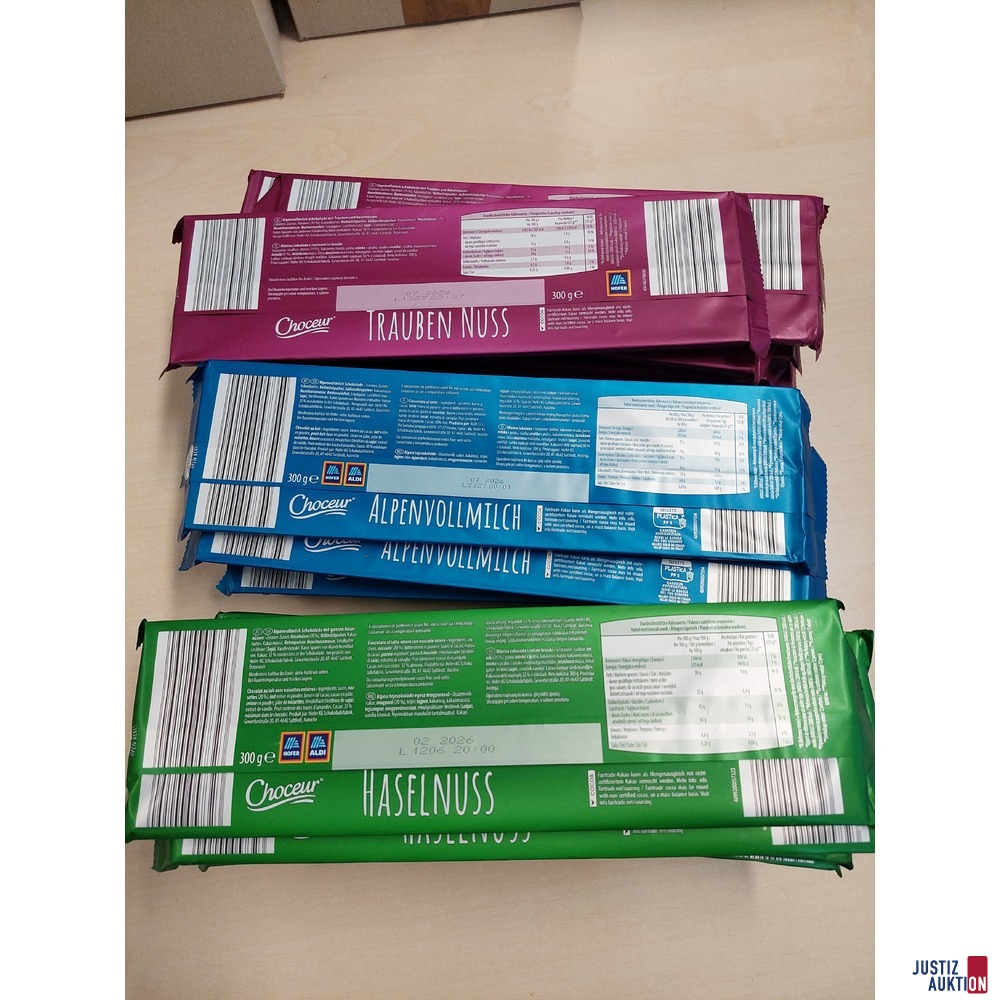 30 x Choceur Schokoladen von Hofer/Aldi je 300g