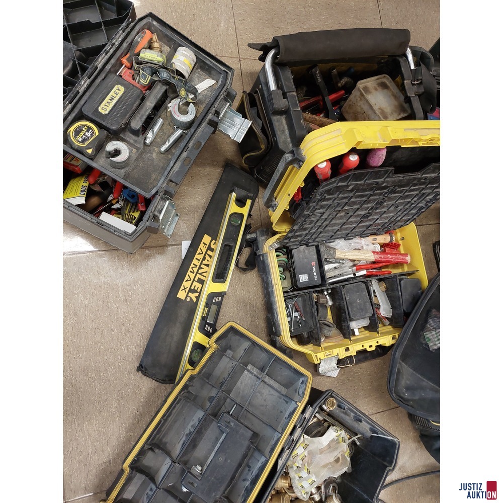 Konvolut an - Werkzeugboxen&comma; Werkzeugtaschen u&period;a&period;