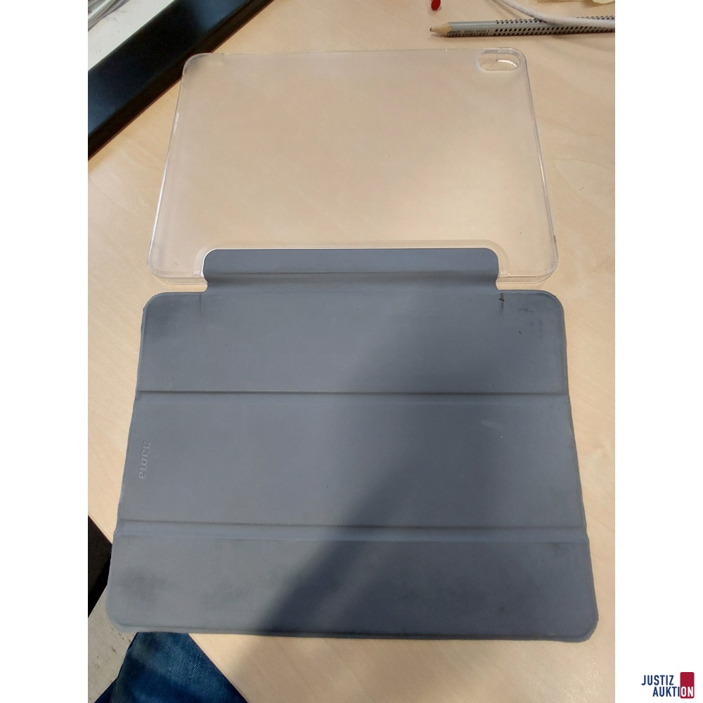 iPad Air der Marke Apple - Model&colon; A2589