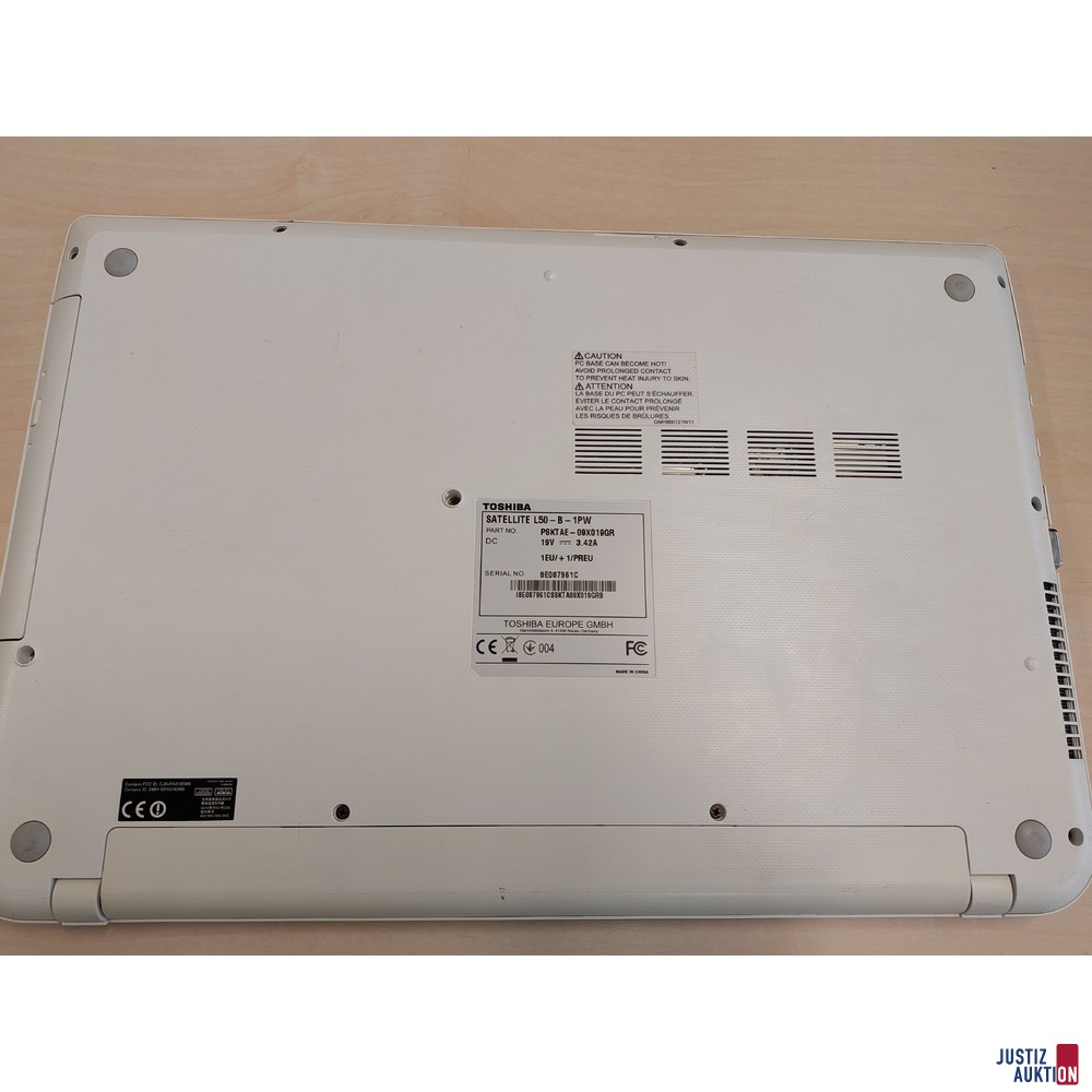 Laptop der Marke Toshiba Satelite L50-B-1PW - Seriennummer: 8E087961C