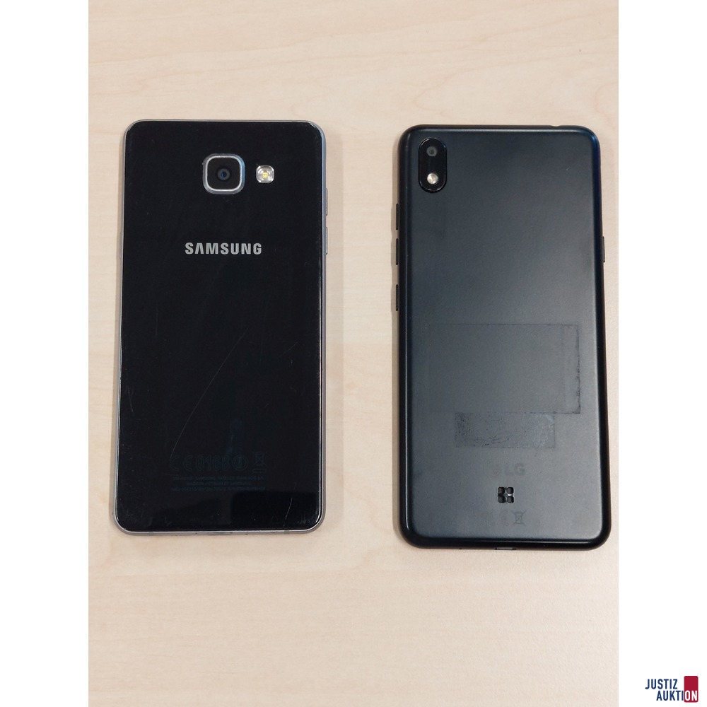 Handy der Marke Samsung Galaxy A5(2016) DUOS u.a.
